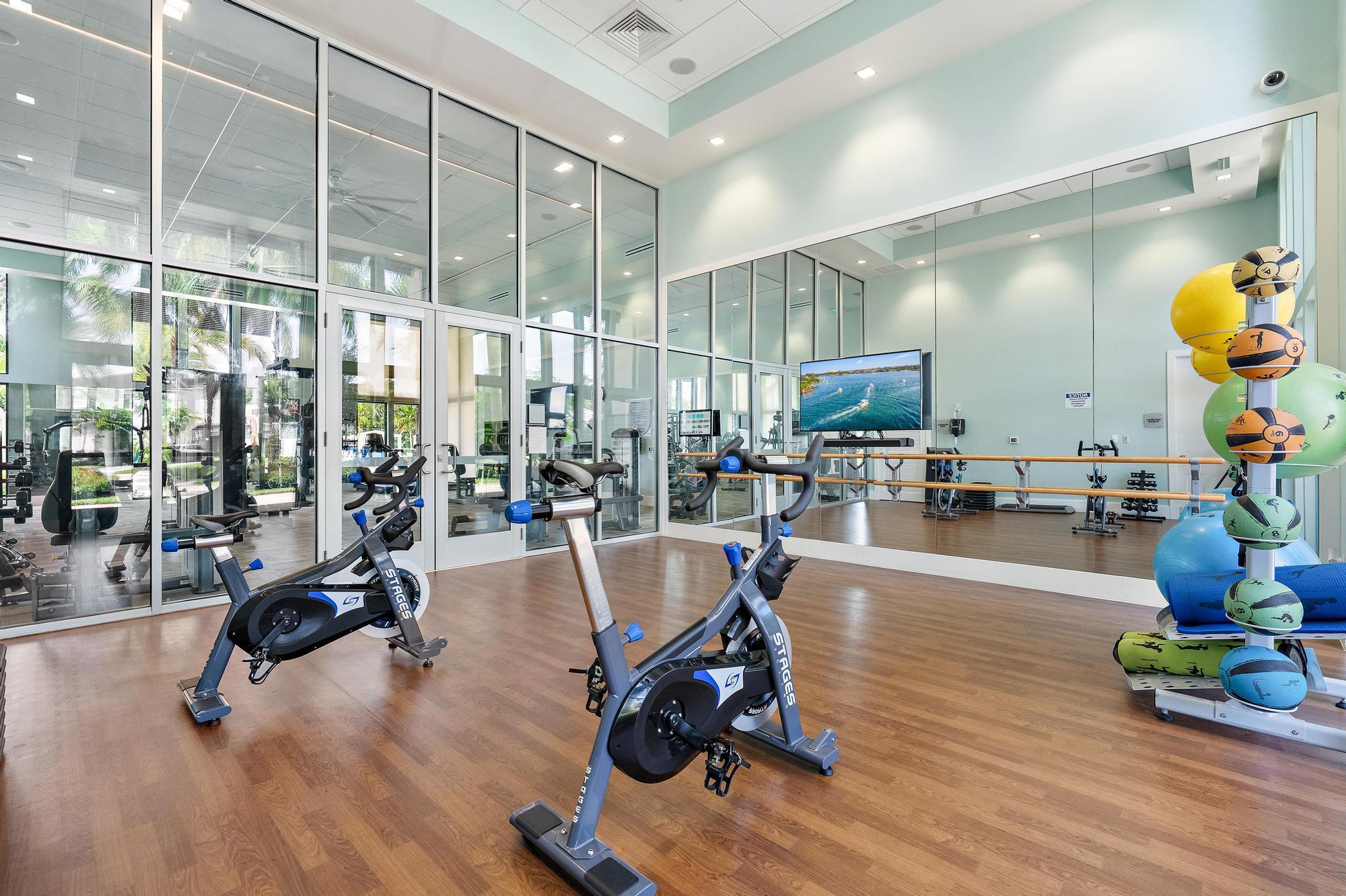 13195 ARTISAN Circle