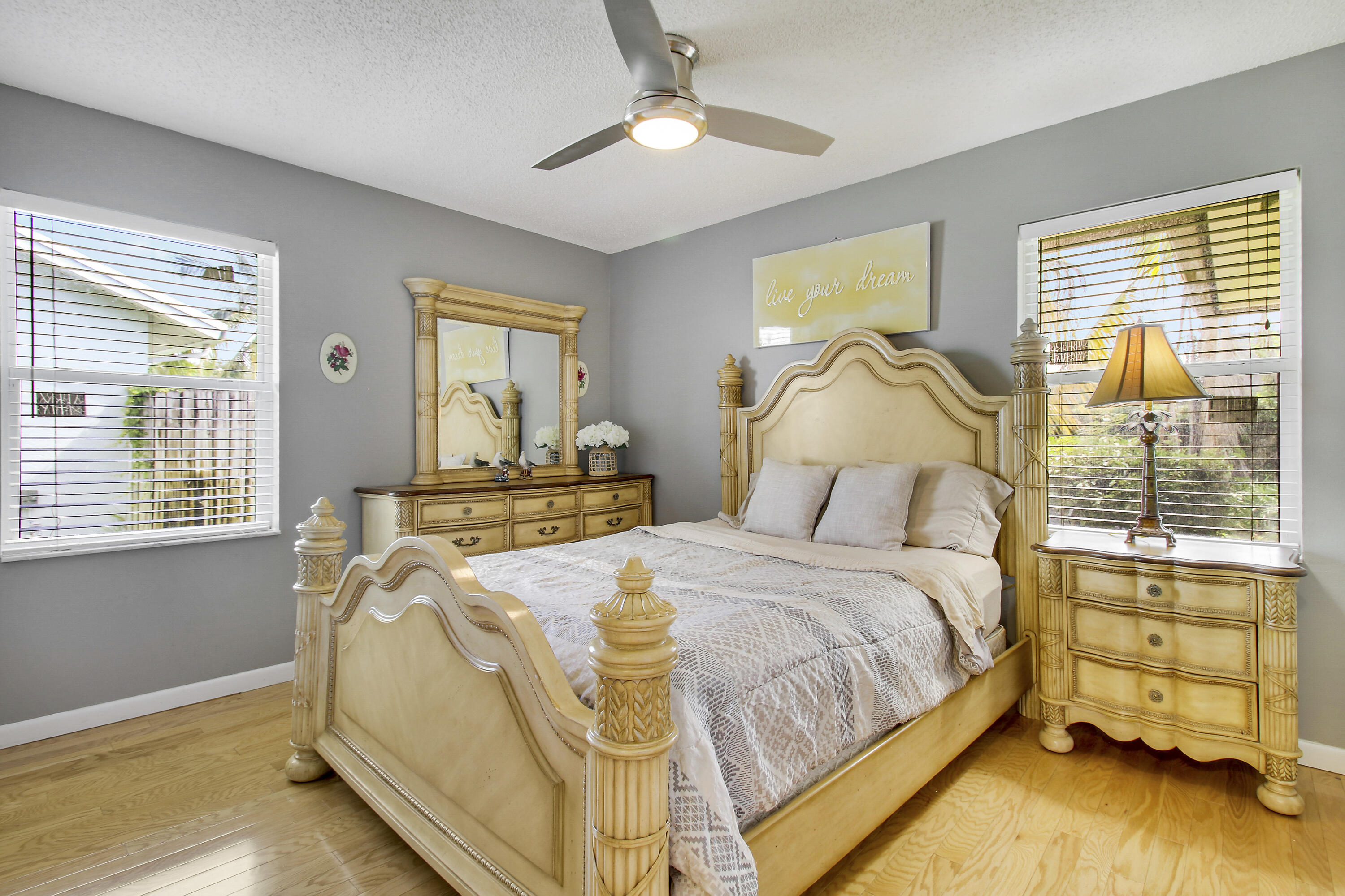 105 Raintree Trail