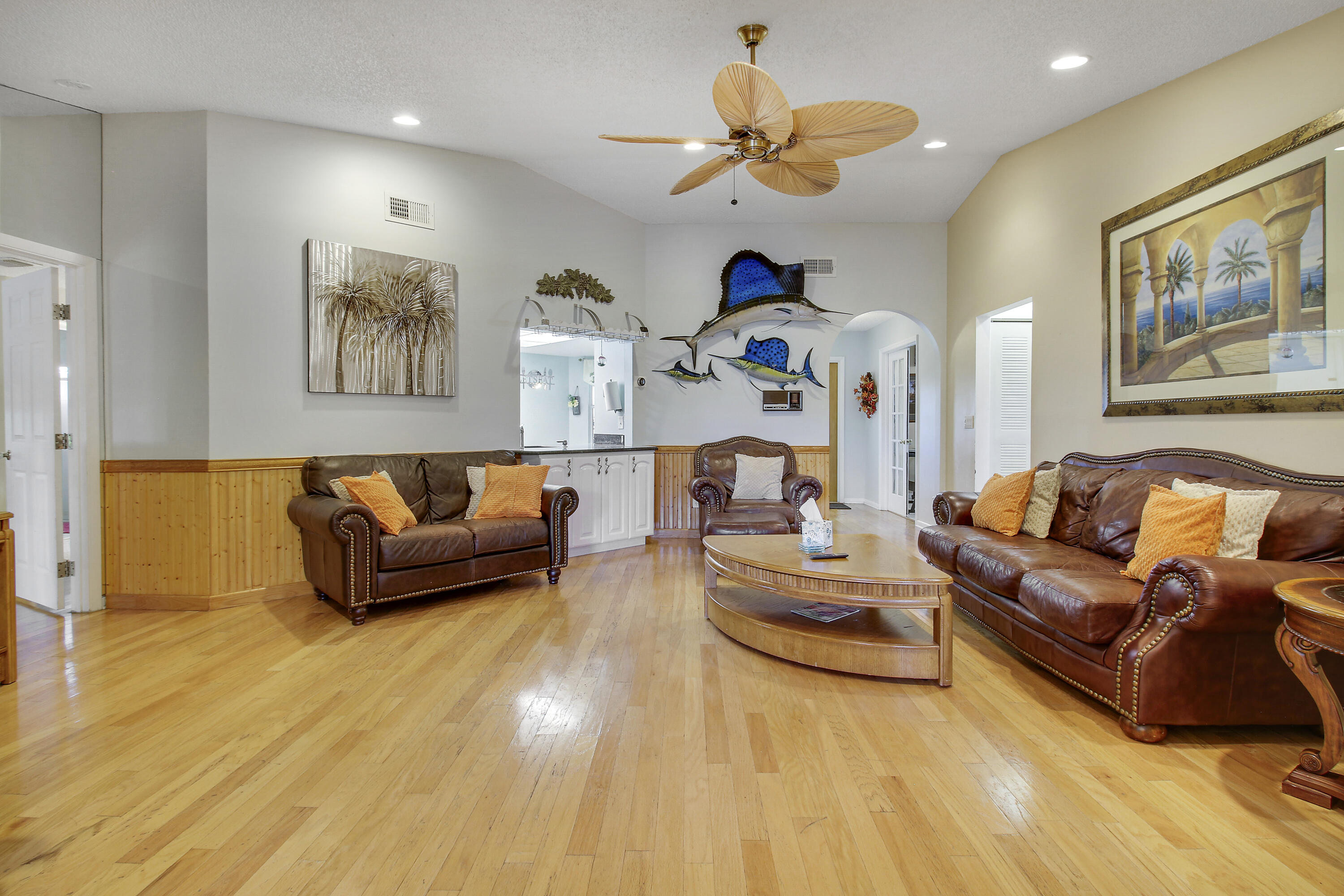105 Raintree Trail