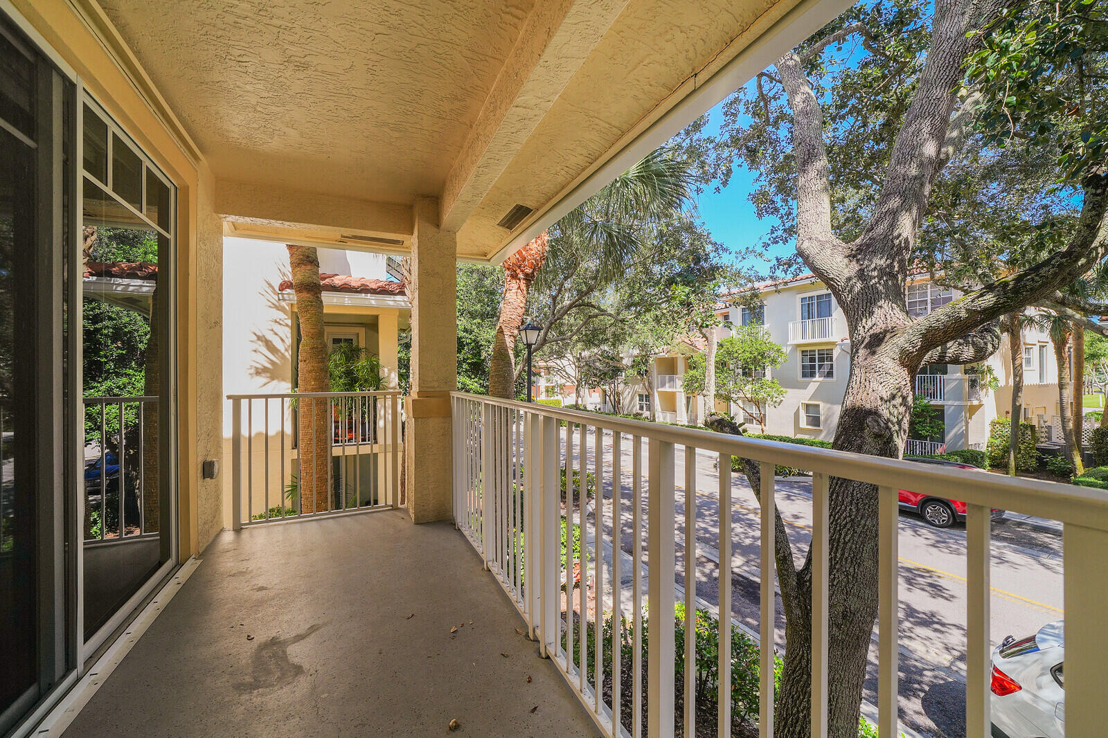 4772 CHANCELLOR Drive 24