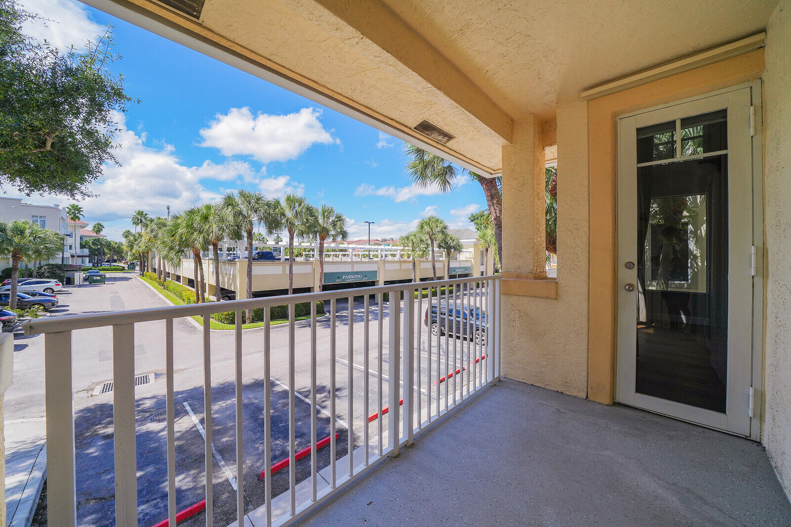 4772 CHANCELLOR Drive 24