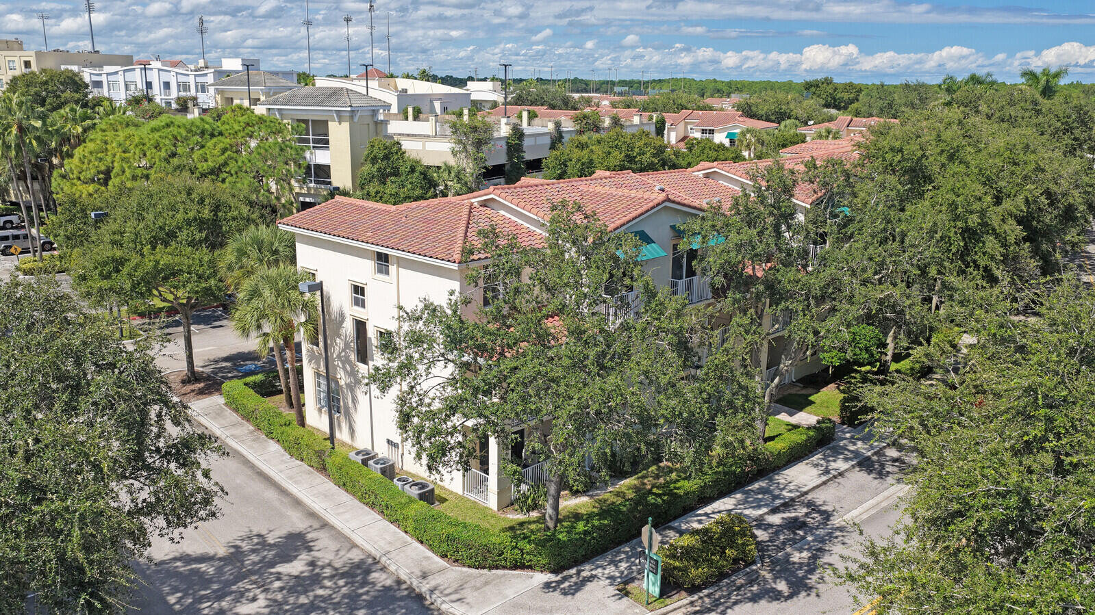 4772 CHANCELLOR Drive 24