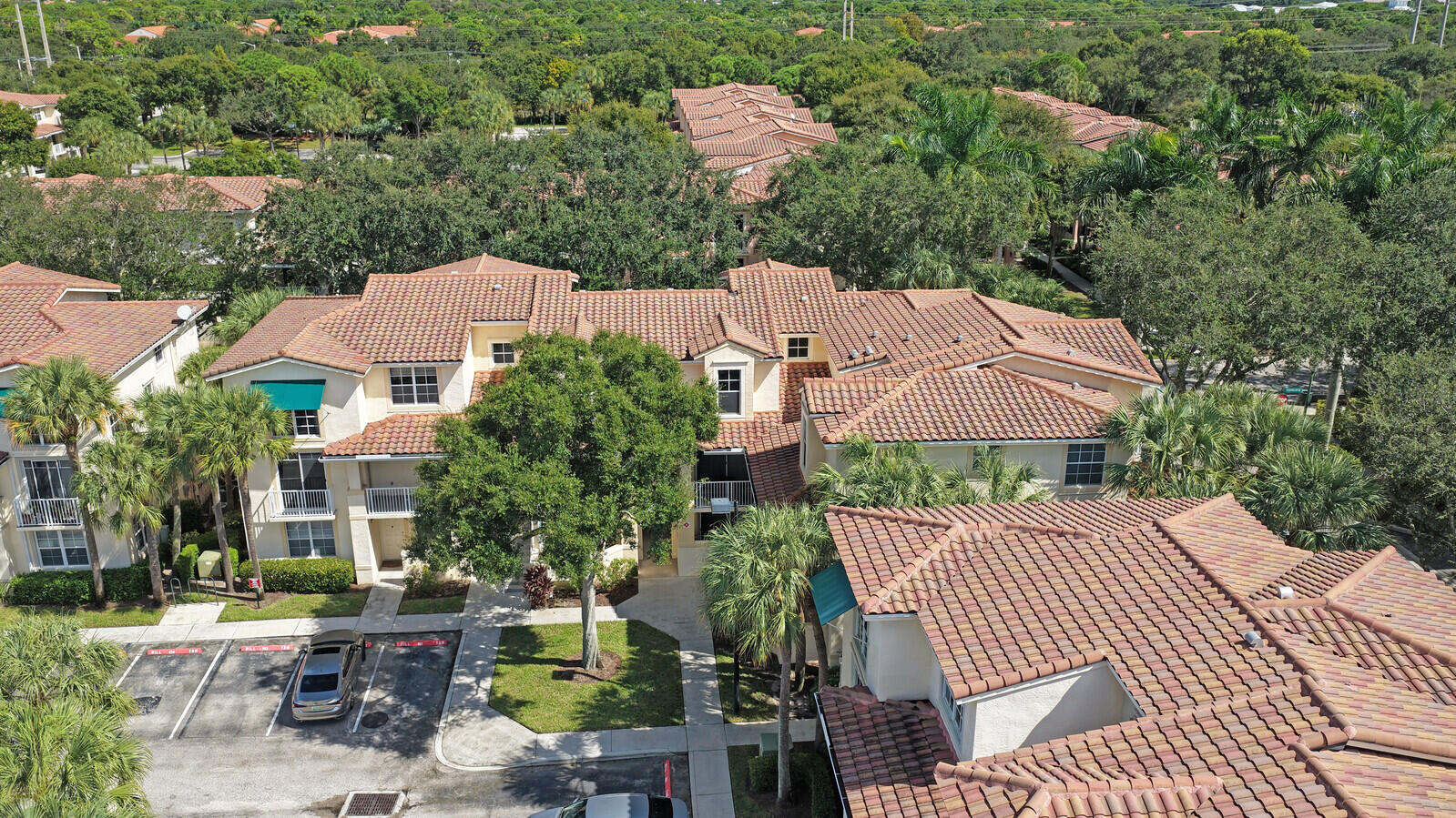 4772 CHANCELLOR Drive 24