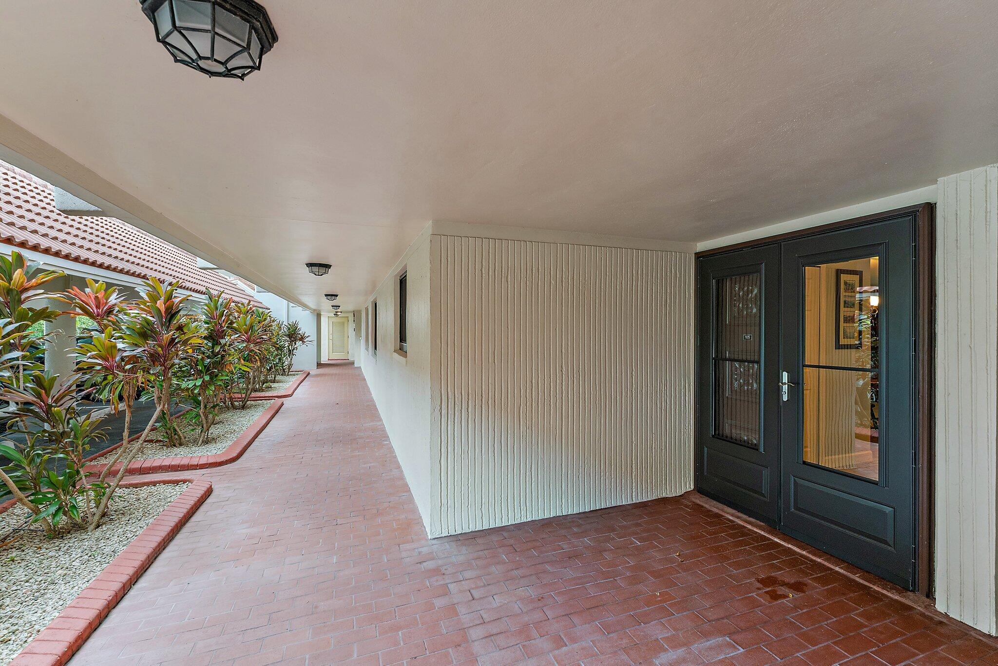 300 Golfview Road Unit: 105