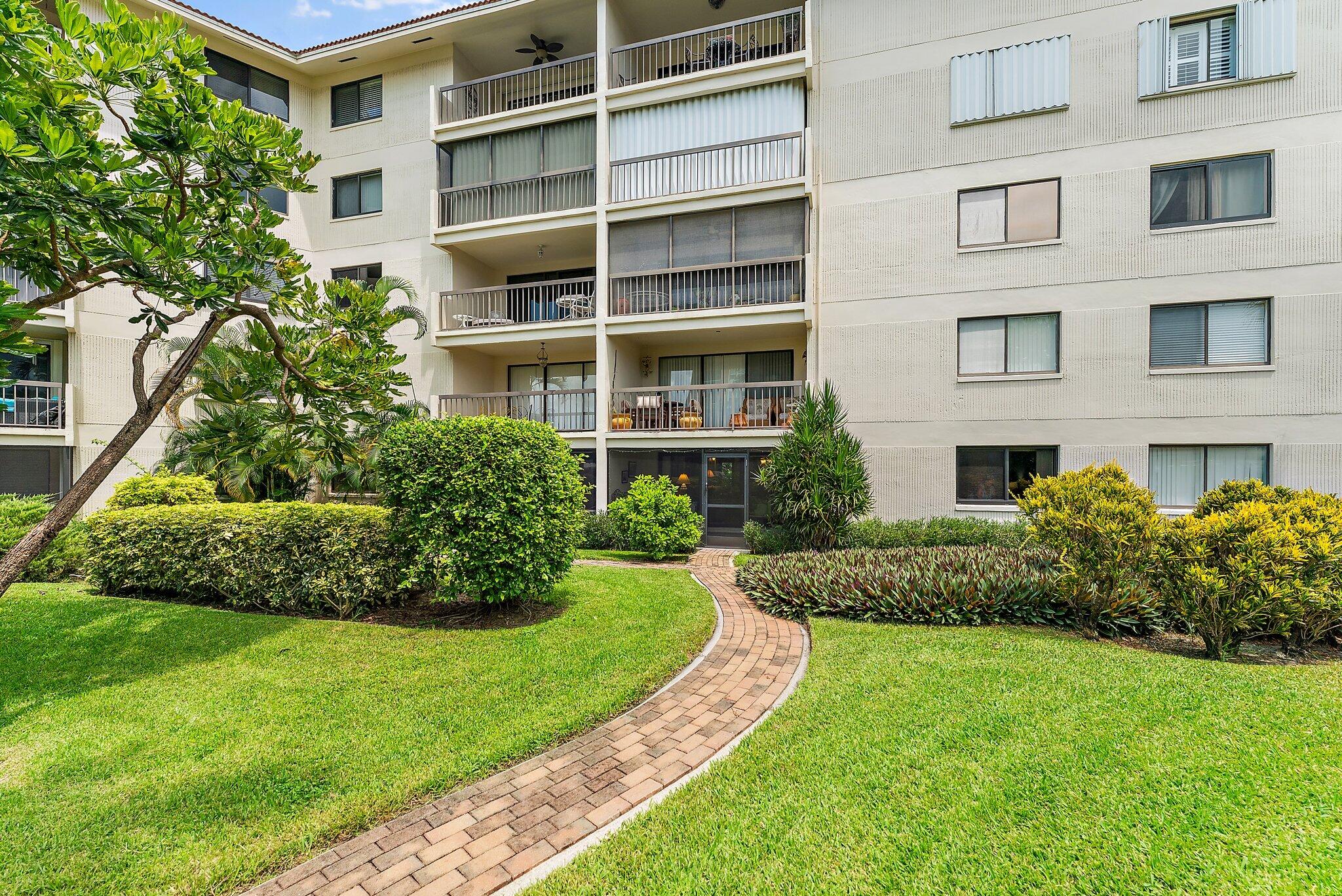 300 Golfview Road Unit: 105