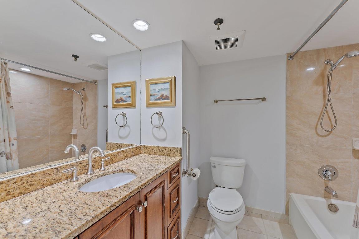 300 Golfview Road Unit: 105