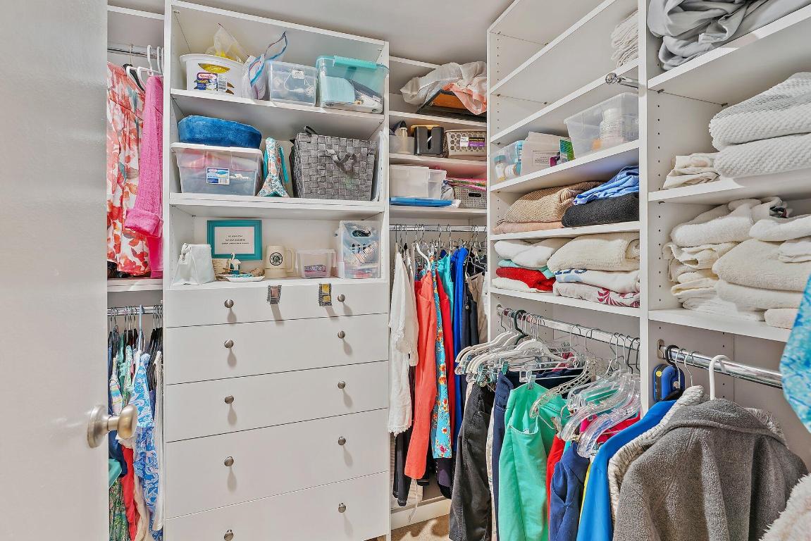 300 Golfview Road Unit: 105