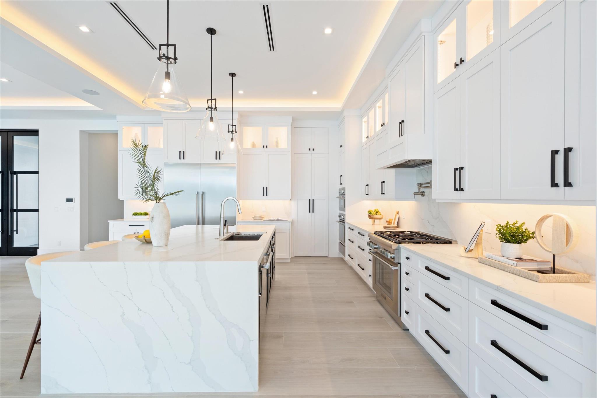 717 Harbour Point Drive