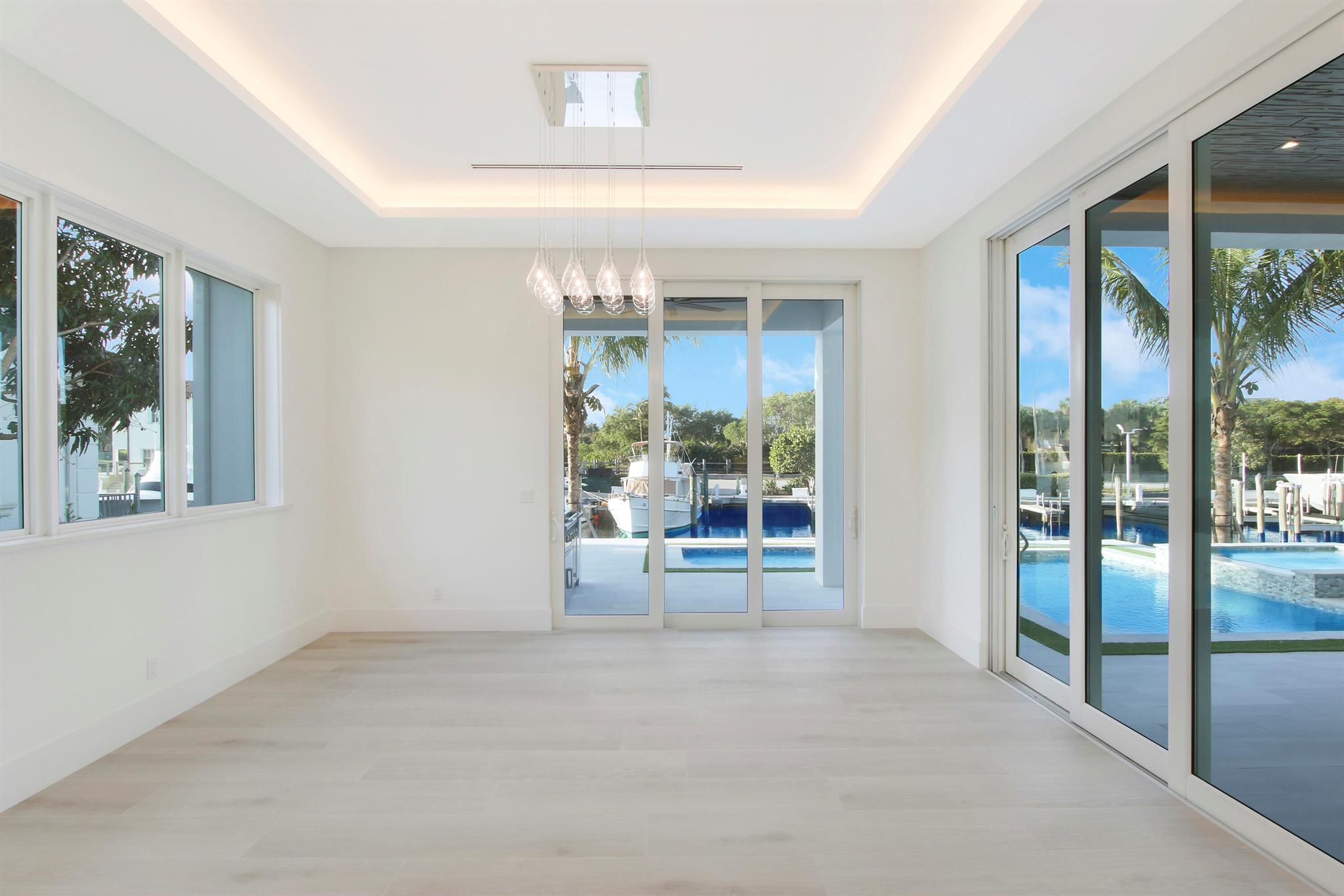 717 Harbour Point Drive