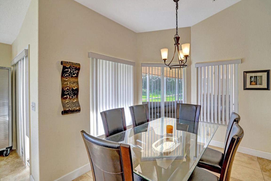 7534 Coconut Boulevard