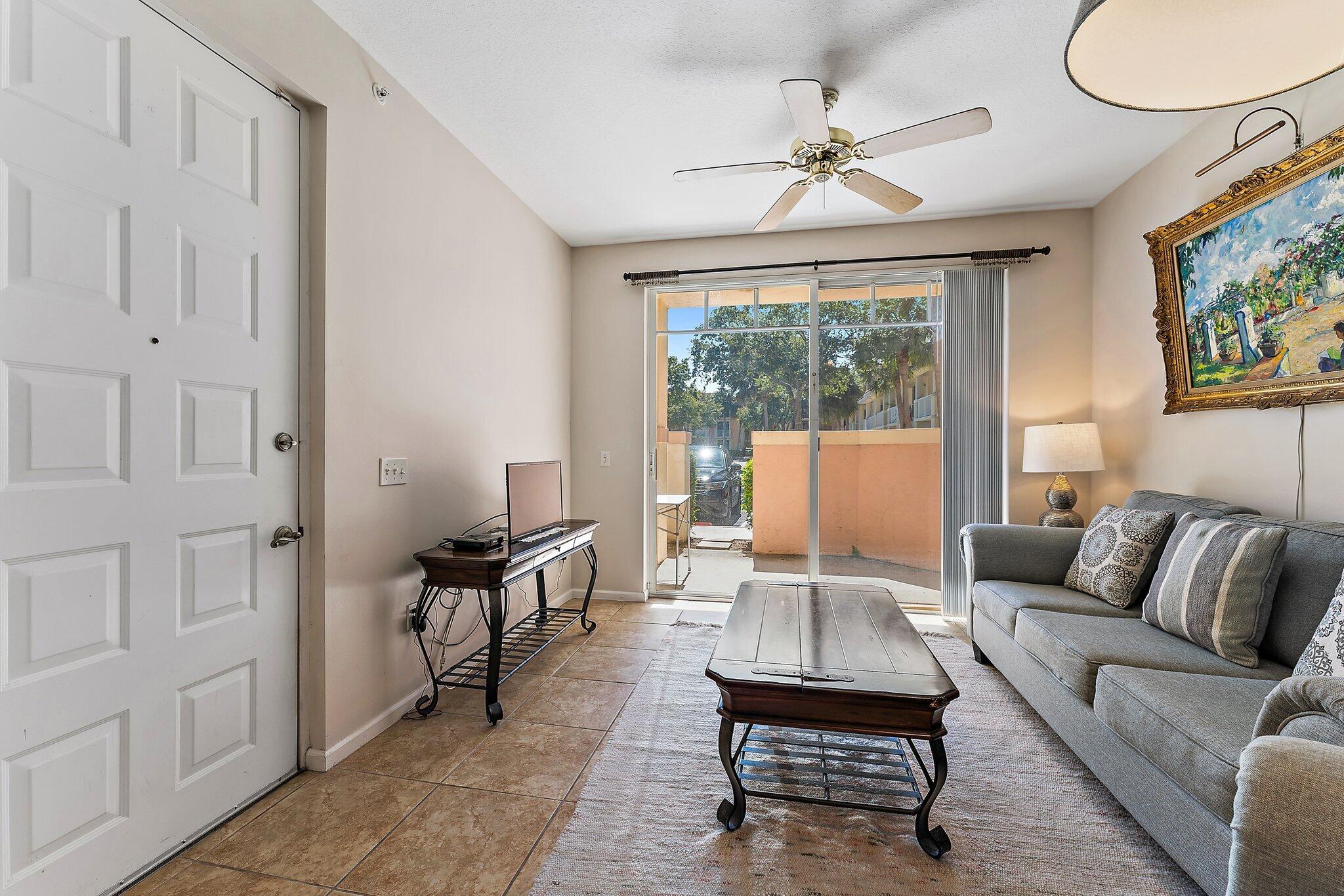 1080 University Boulevard Unit: 11