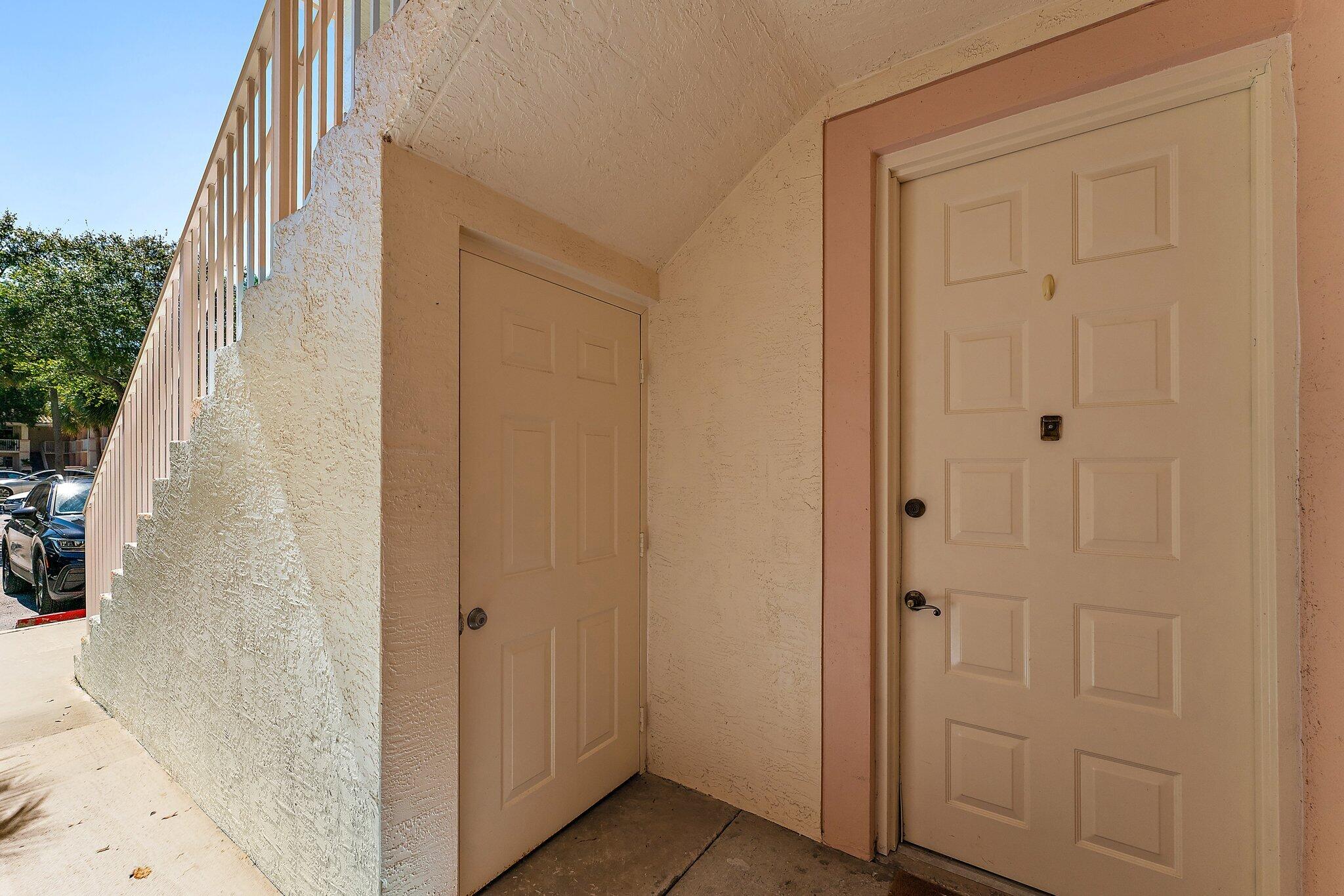 1080 University Boulevard Unit: 11