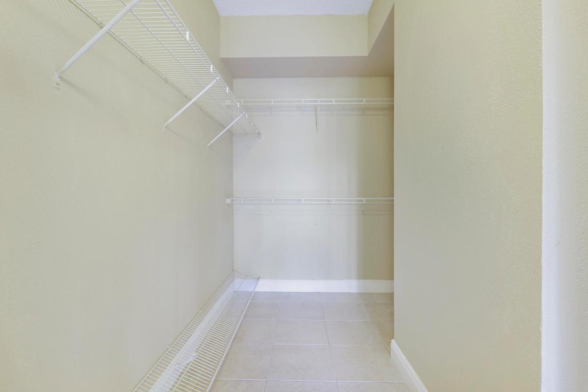 2809 Amalei Drive Unit: 103