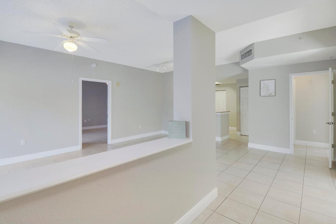 2809 Amalei Drive Unit: 103