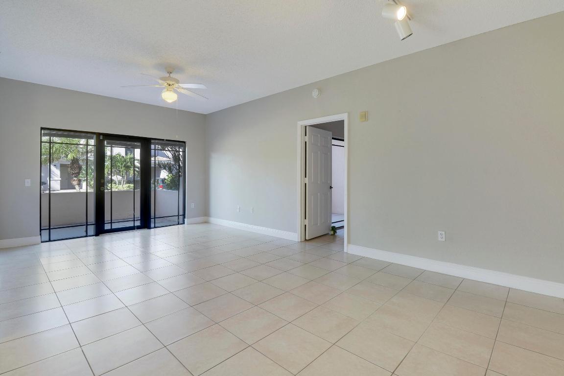 2809 Amalei Drive Unit: 103