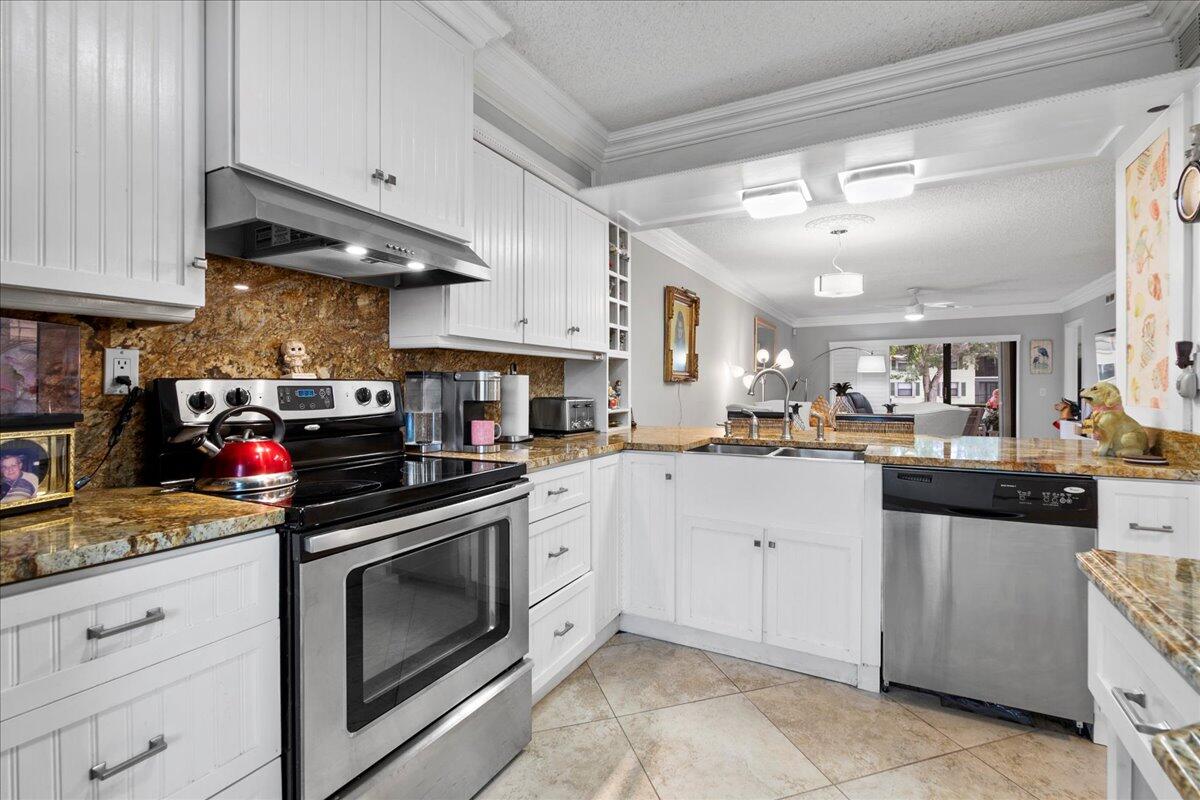 701 Sabal Ridge Circle Unit: B