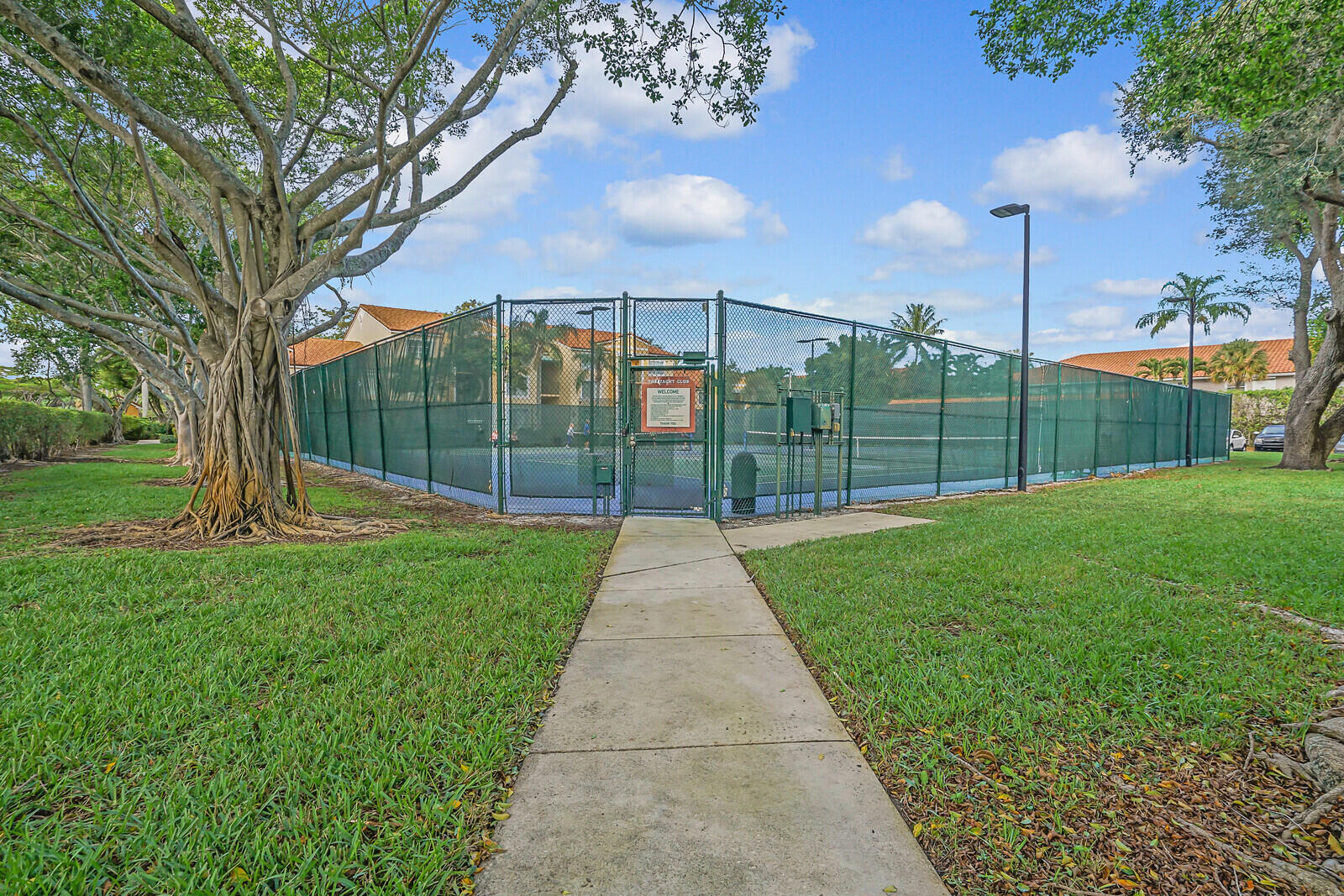 123 Yacht Club Way Unit: 107