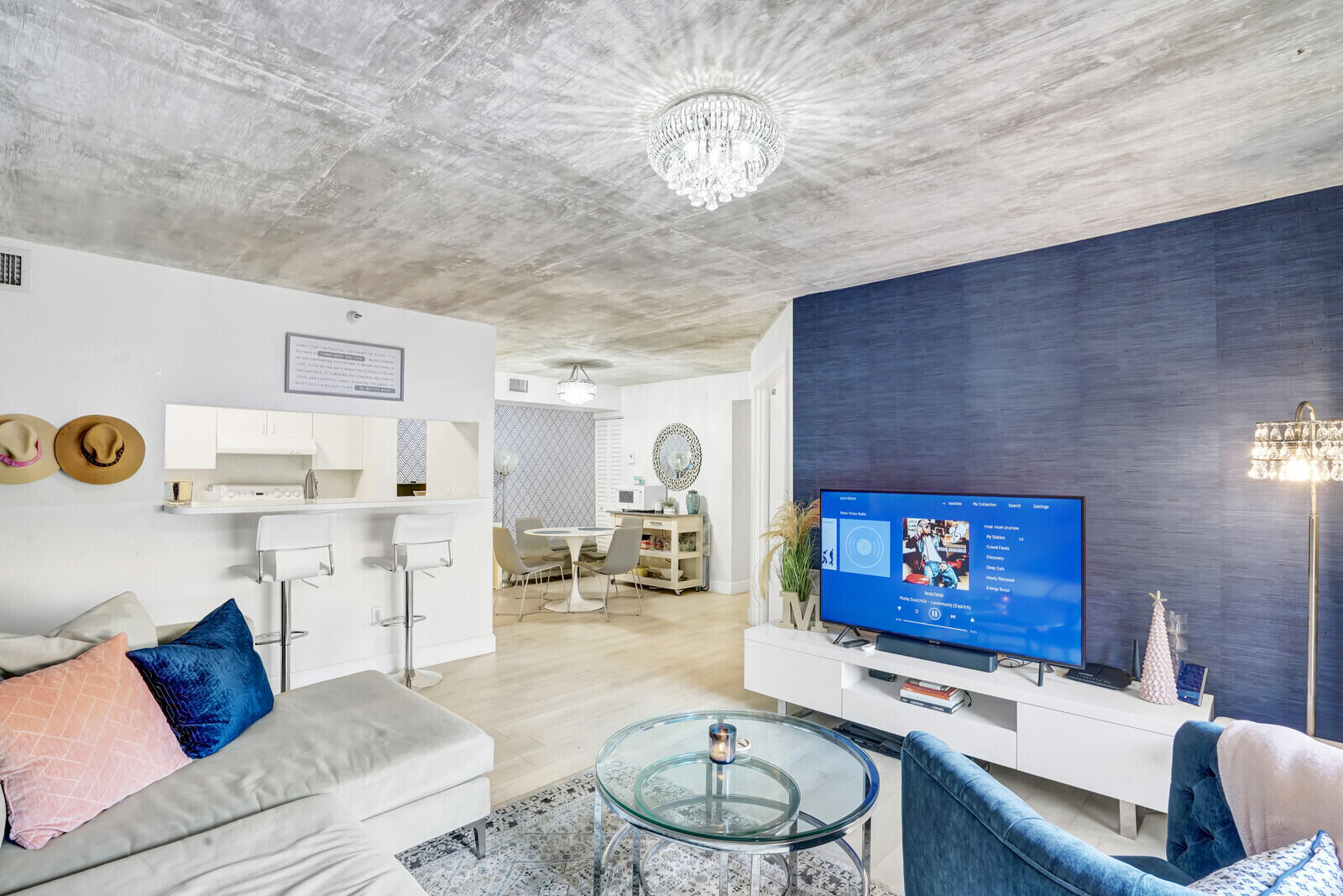 123 Yacht Club Way Unit: 107