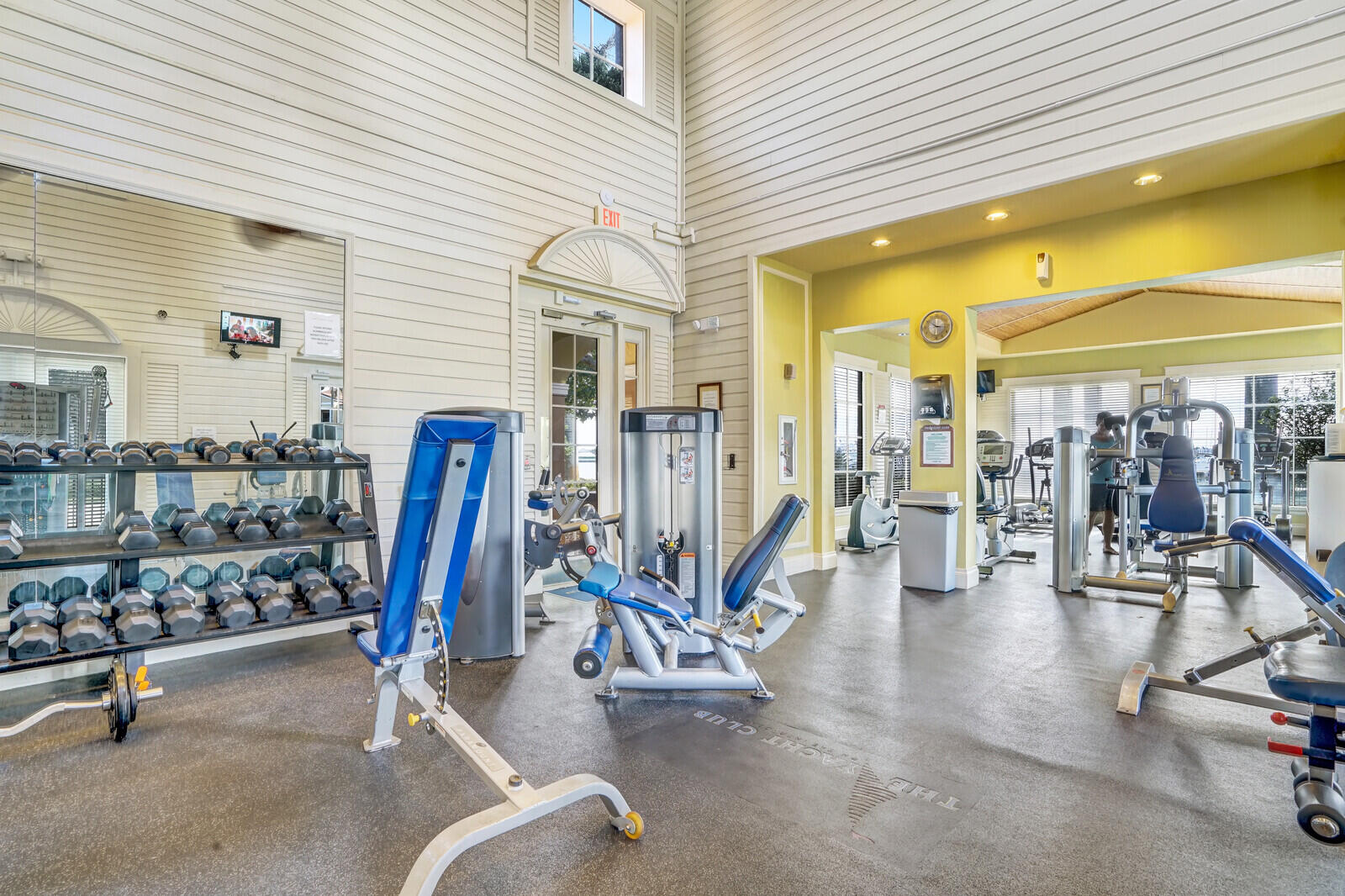 123 Yacht Club Way Unit: 107