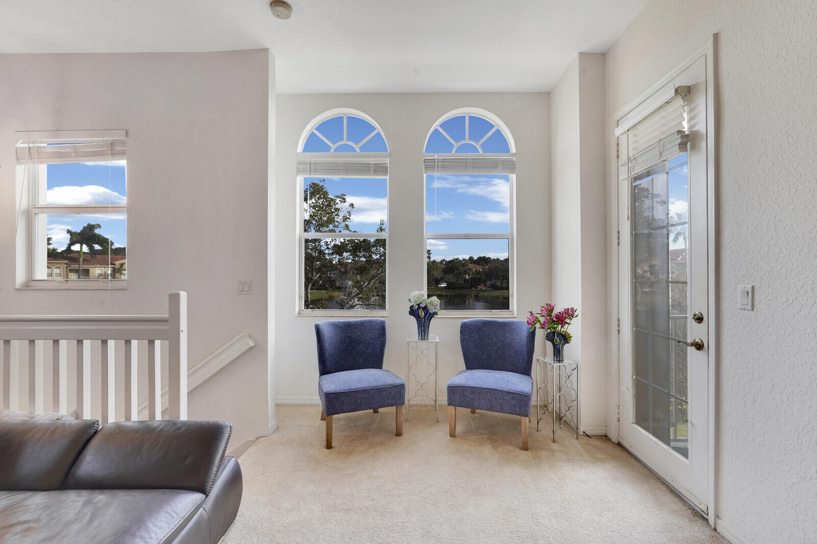 4890 Bonsai Circle Unit: 200