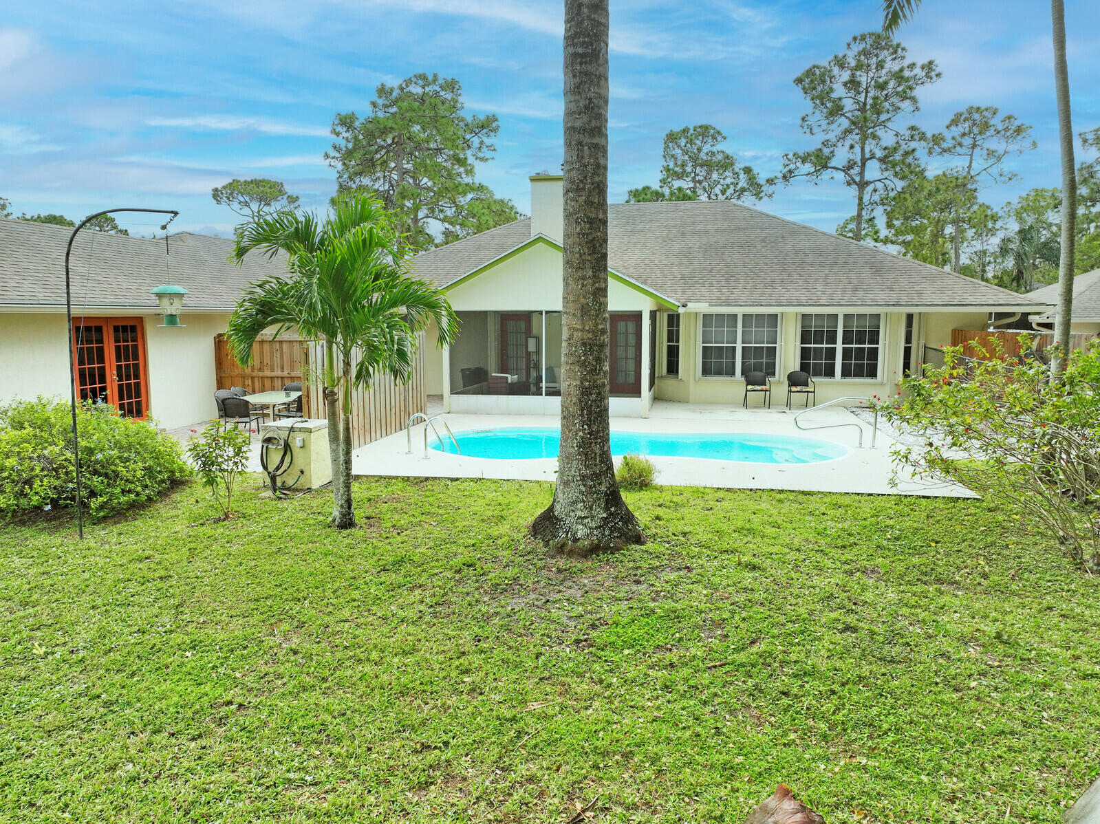 11953 66th Street N