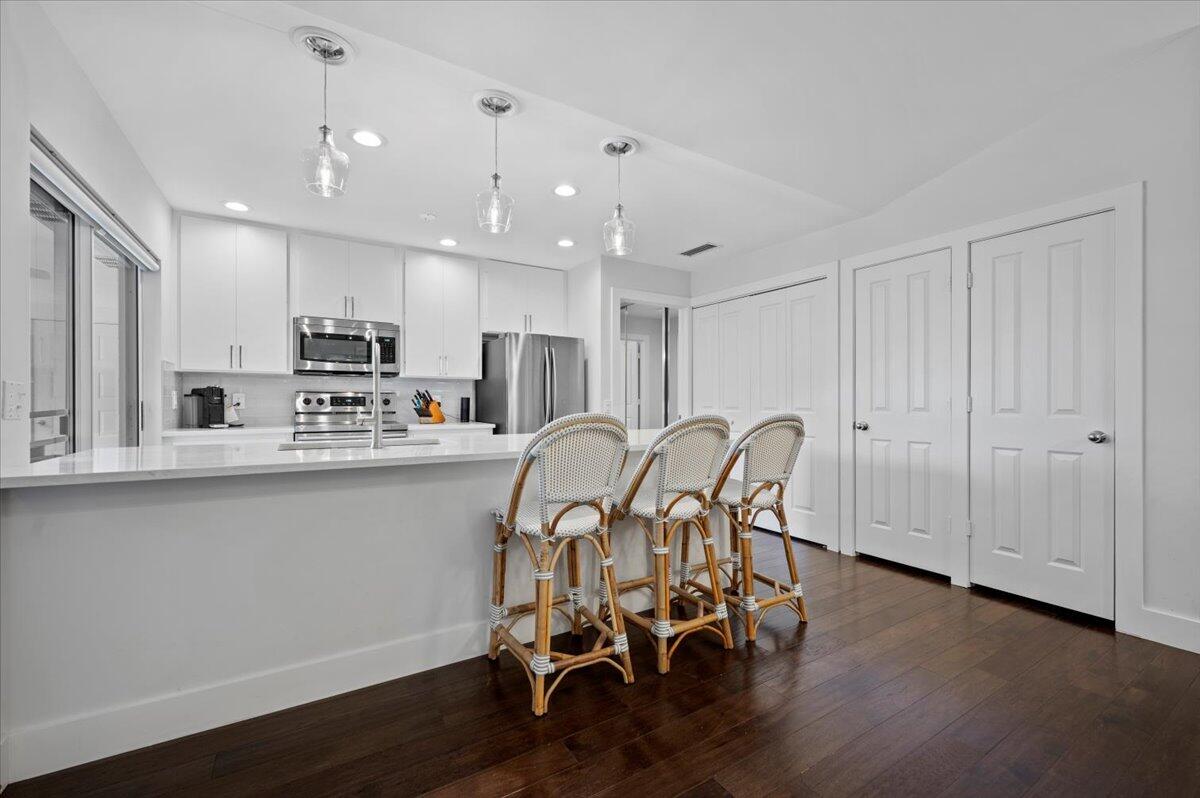 9601 Chapman Oak Court