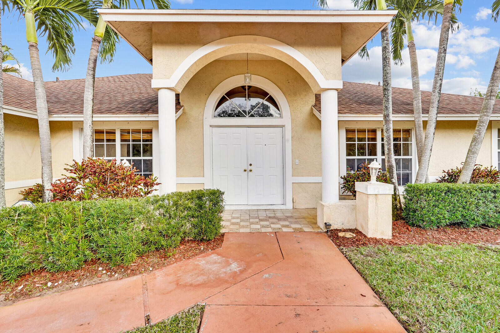 15728 81st Terrace N