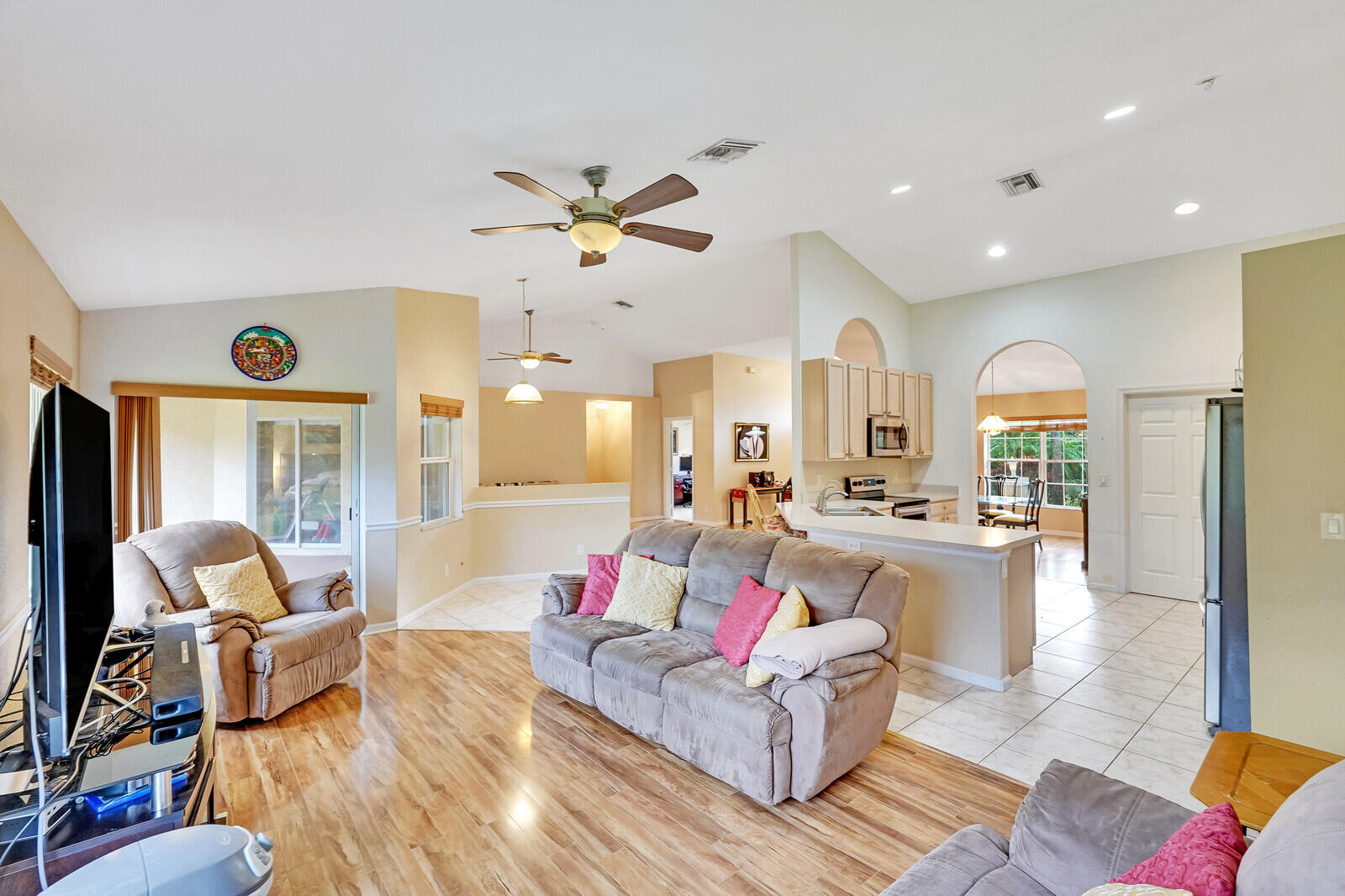 15728 81st Terrace N