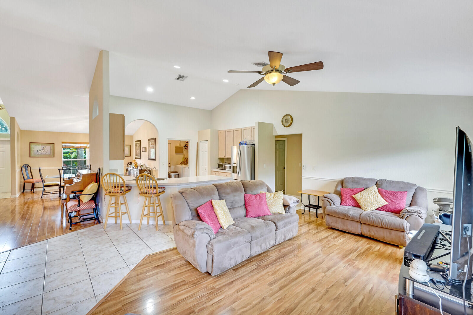 15728 81st Terrace N