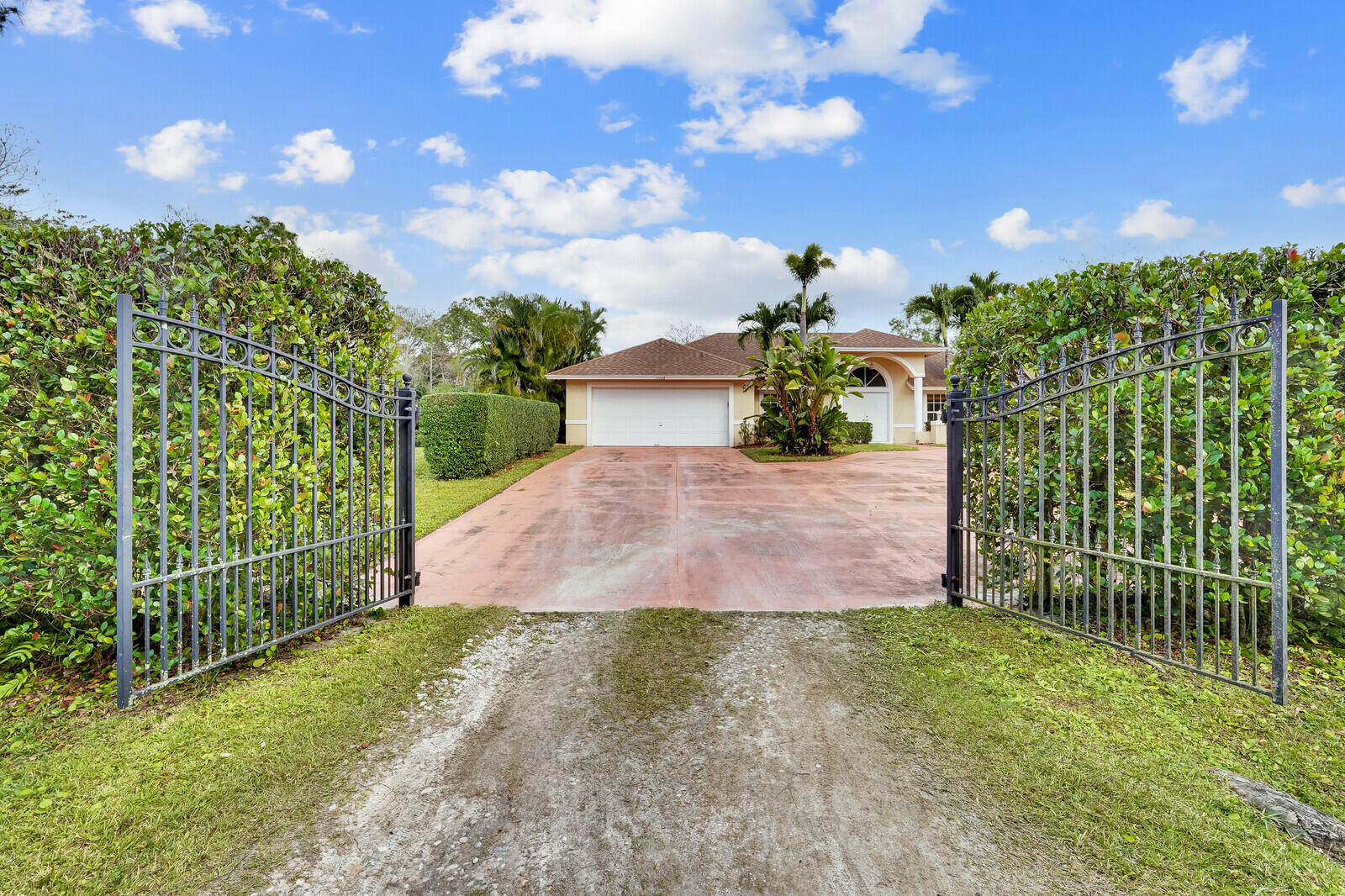 15728 81st Terrace N