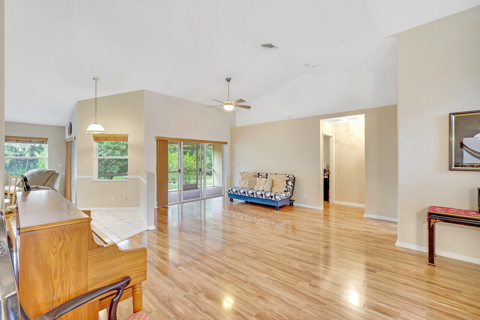 15728 81st Terrace N