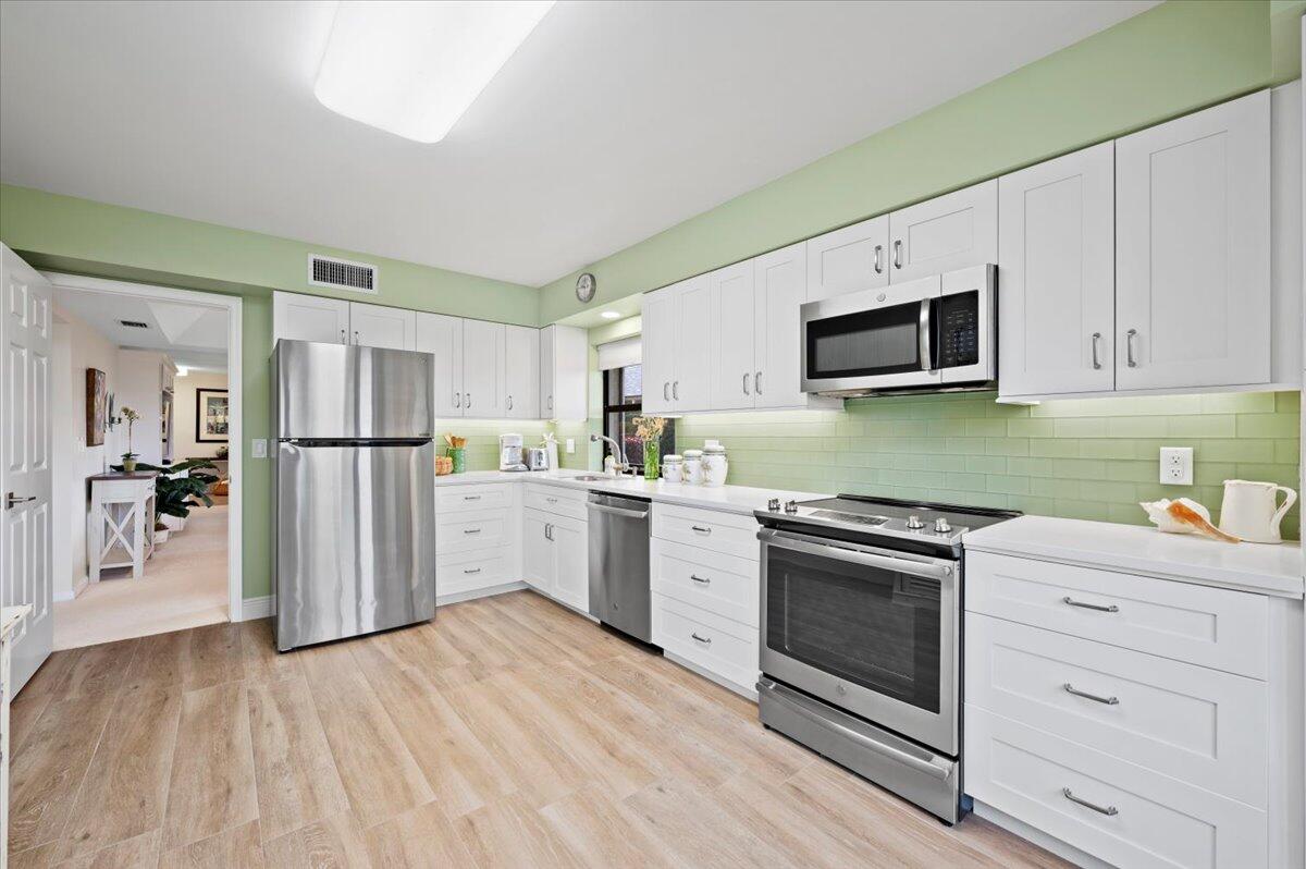 17053 Waterbend Drive Unit: 133