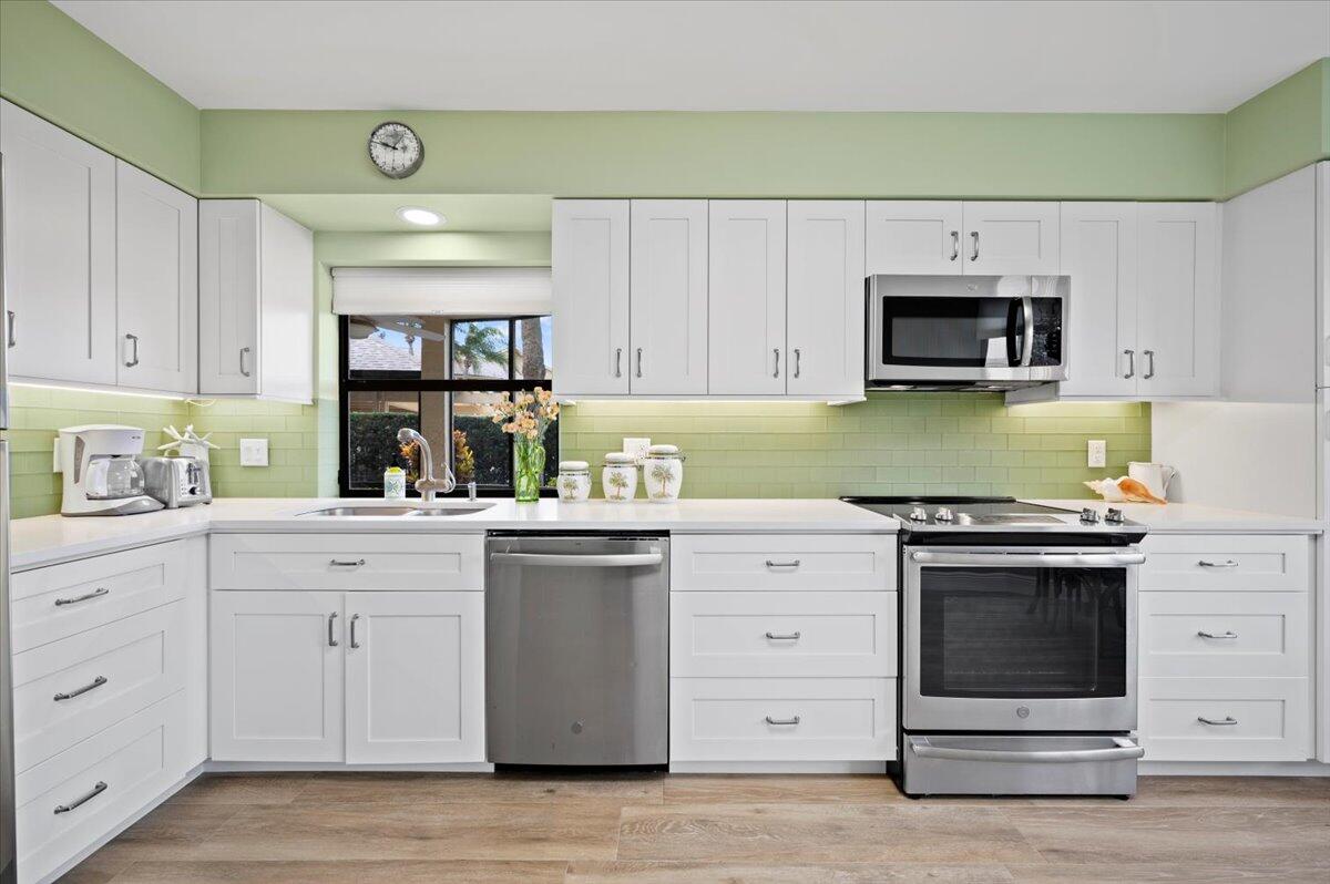 17053 Waterbend Drive Unit: 133