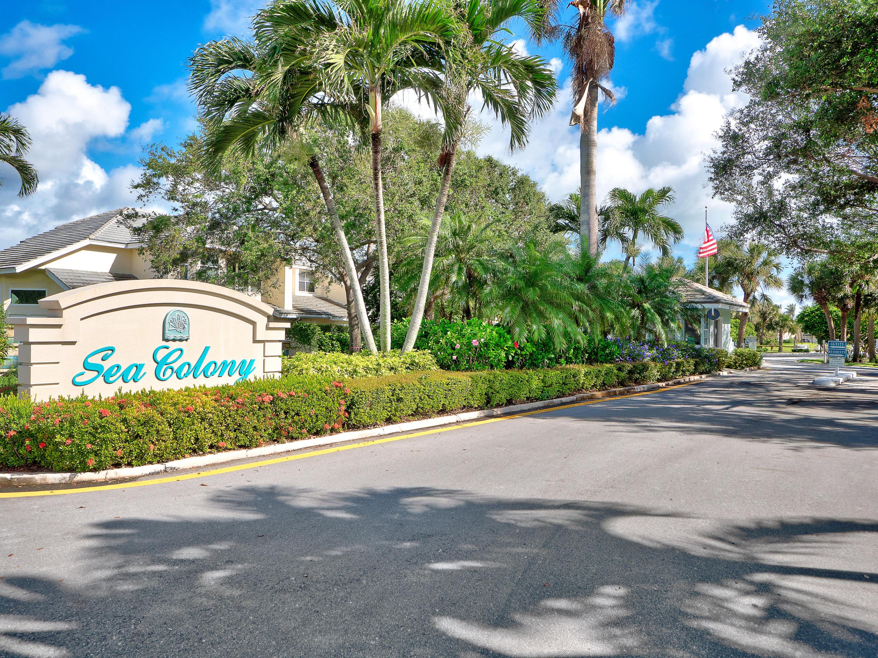 607 Mainsail Circle