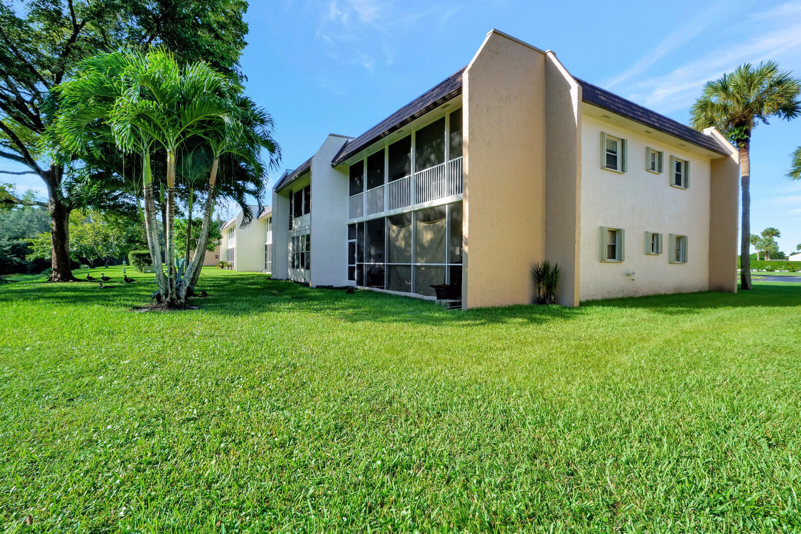 130 Lake Meryl Drive 226