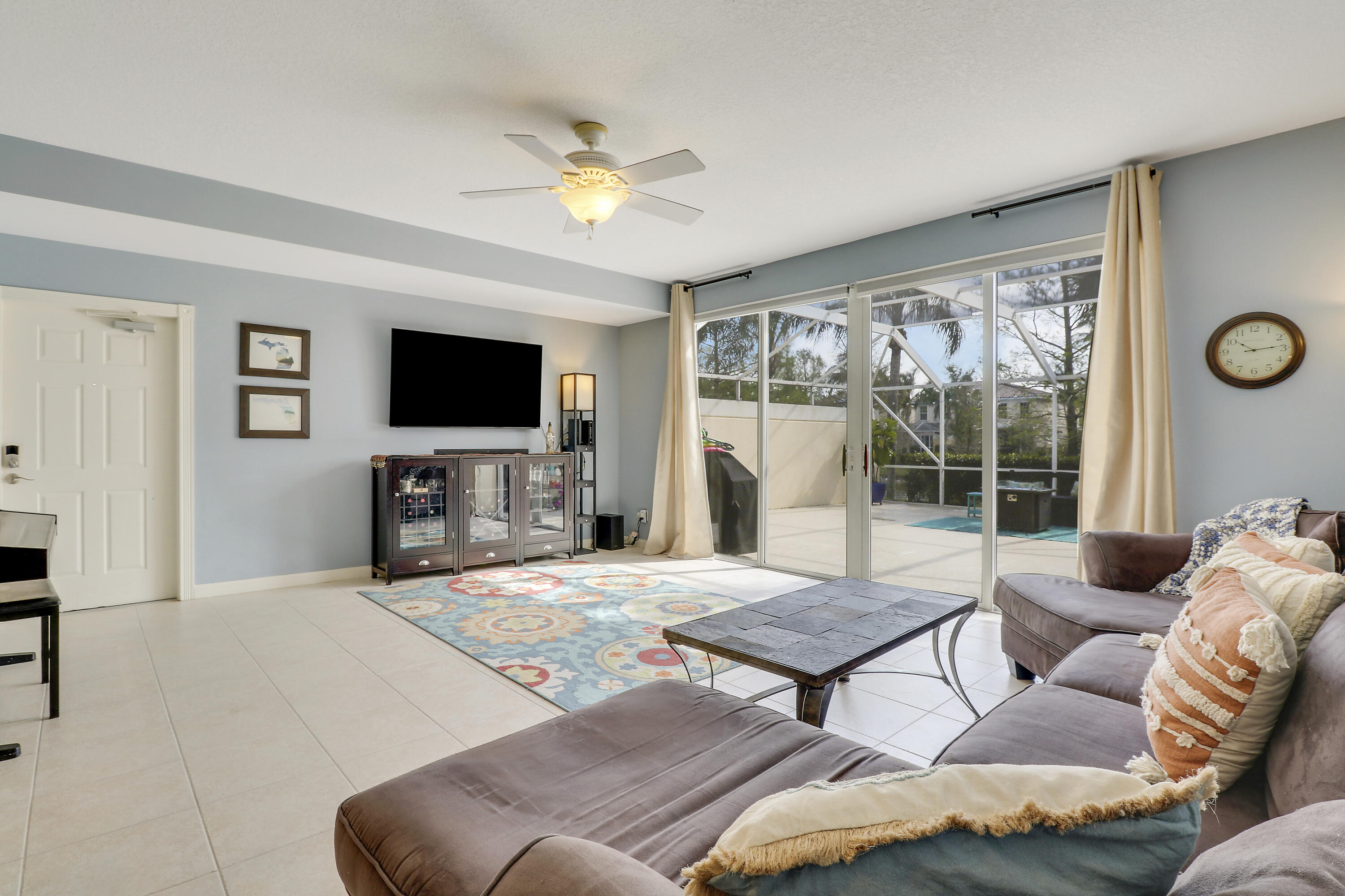 142 Santa Barbara Way