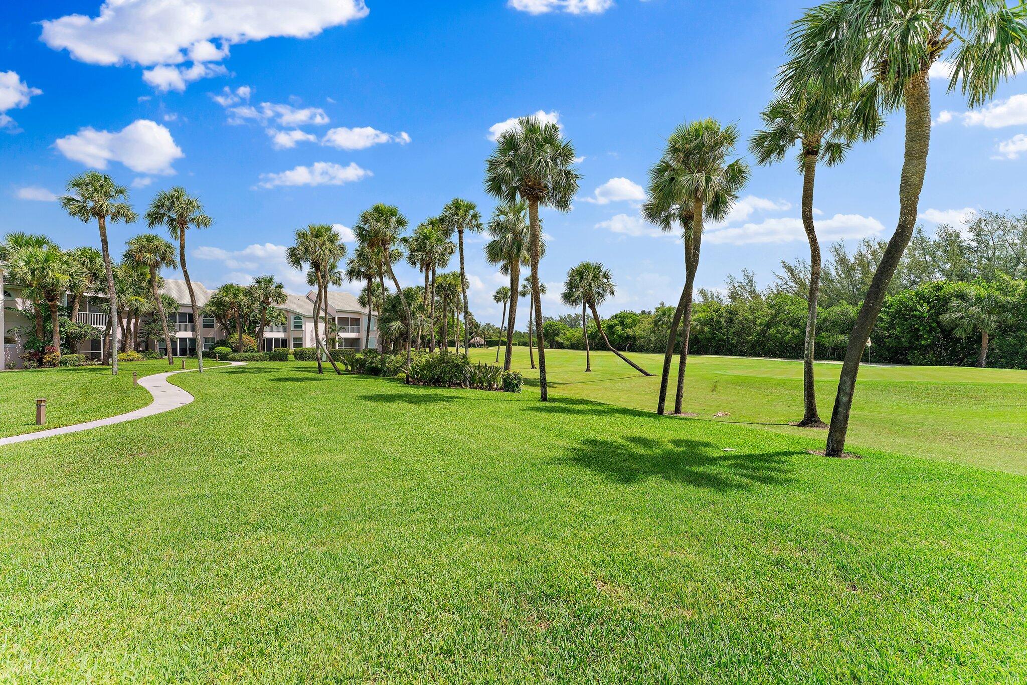 2905 Fairway Drive N