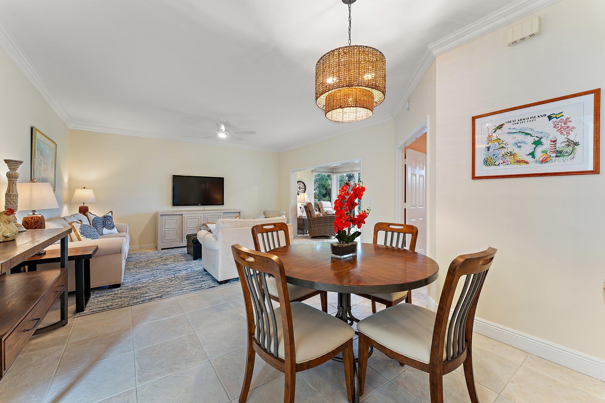 2905 Fairway Drive N