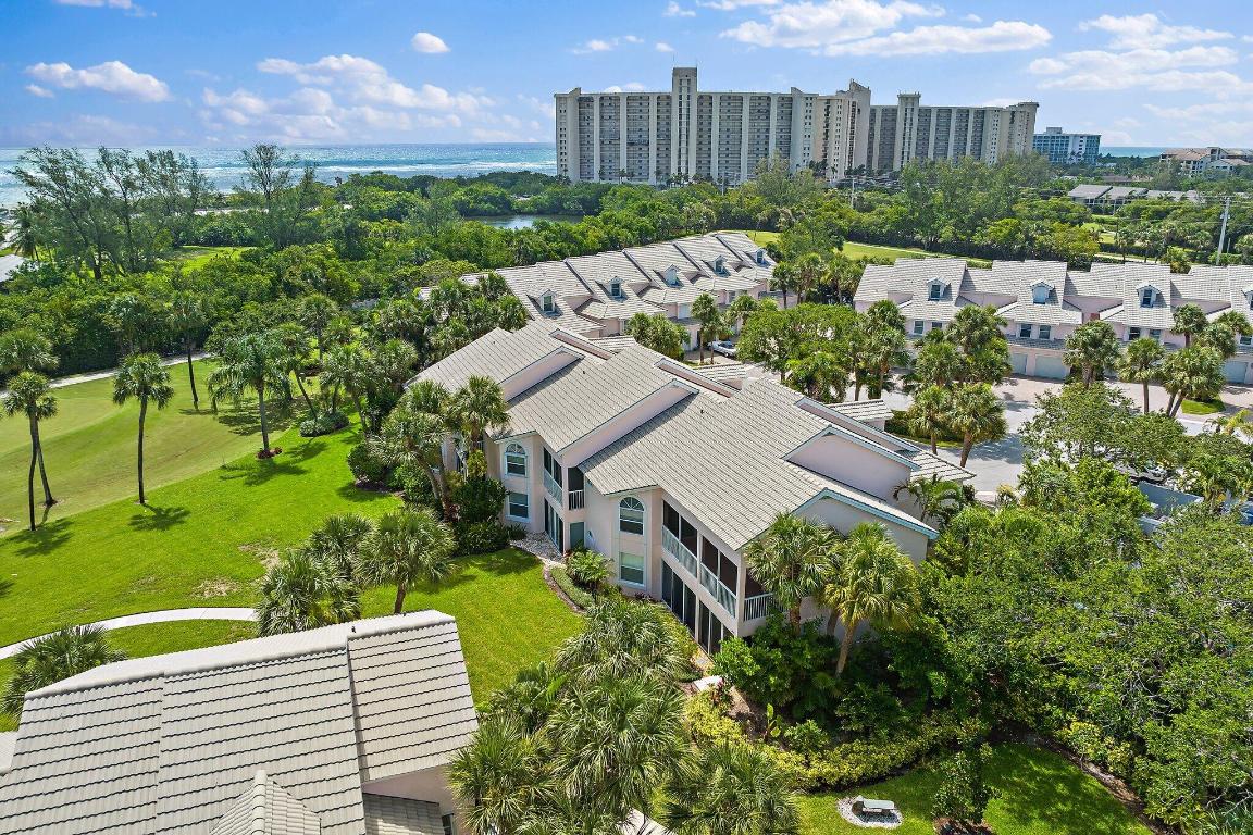 2905 Fairway Drive N