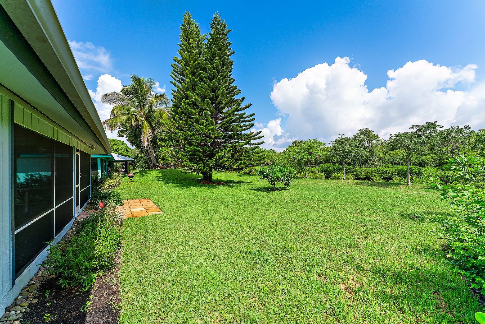 324 SW Indian Groves Drive