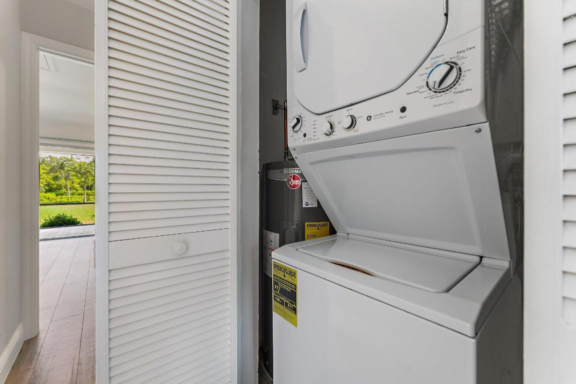 324 SW Indian Groves Drive