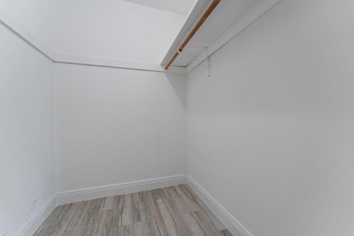 324 SW Indian Groves Drive