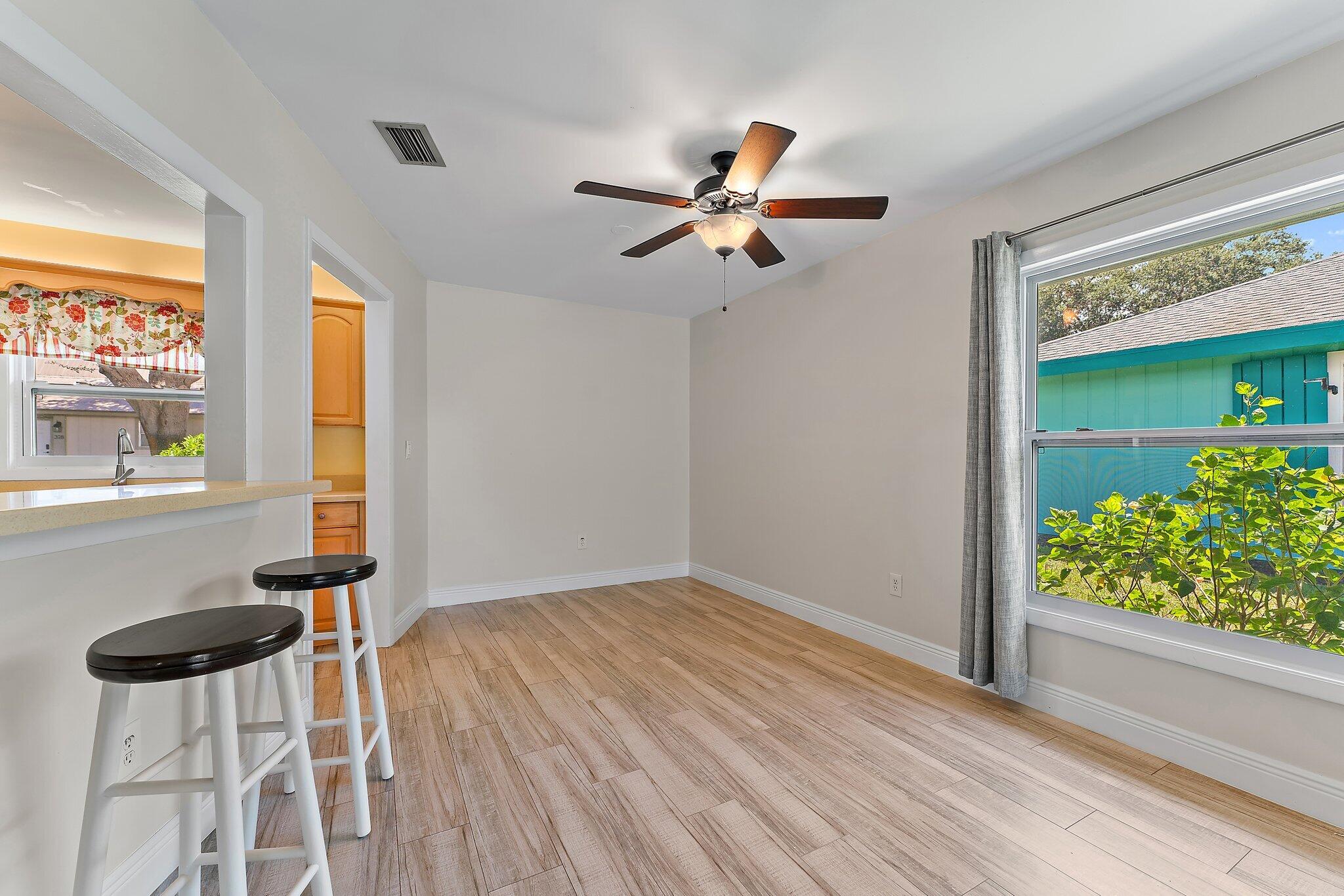 324 SW Indian Groves Drive