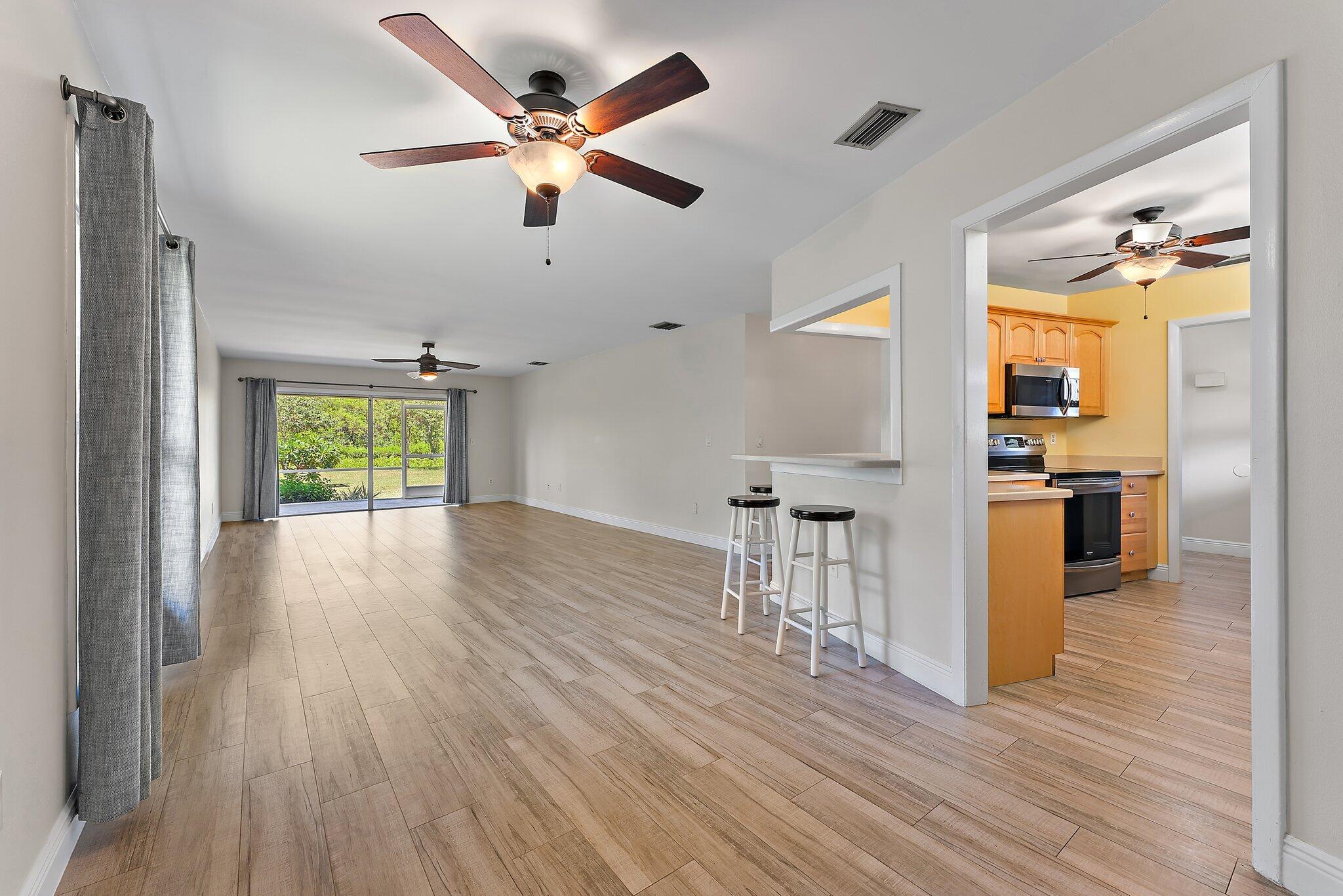 324 SW Indian Groves Drive