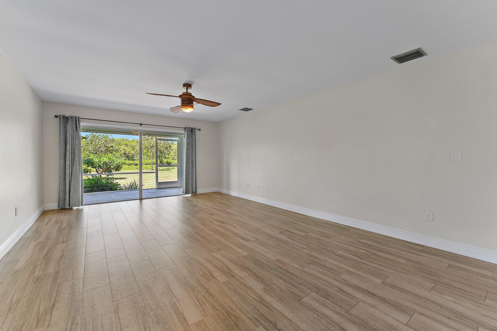 324 SW Indian Groves Drive