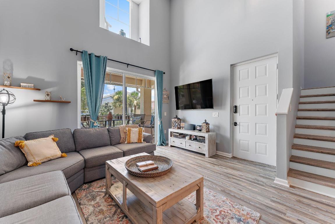 4736 Chancellor Drive 22