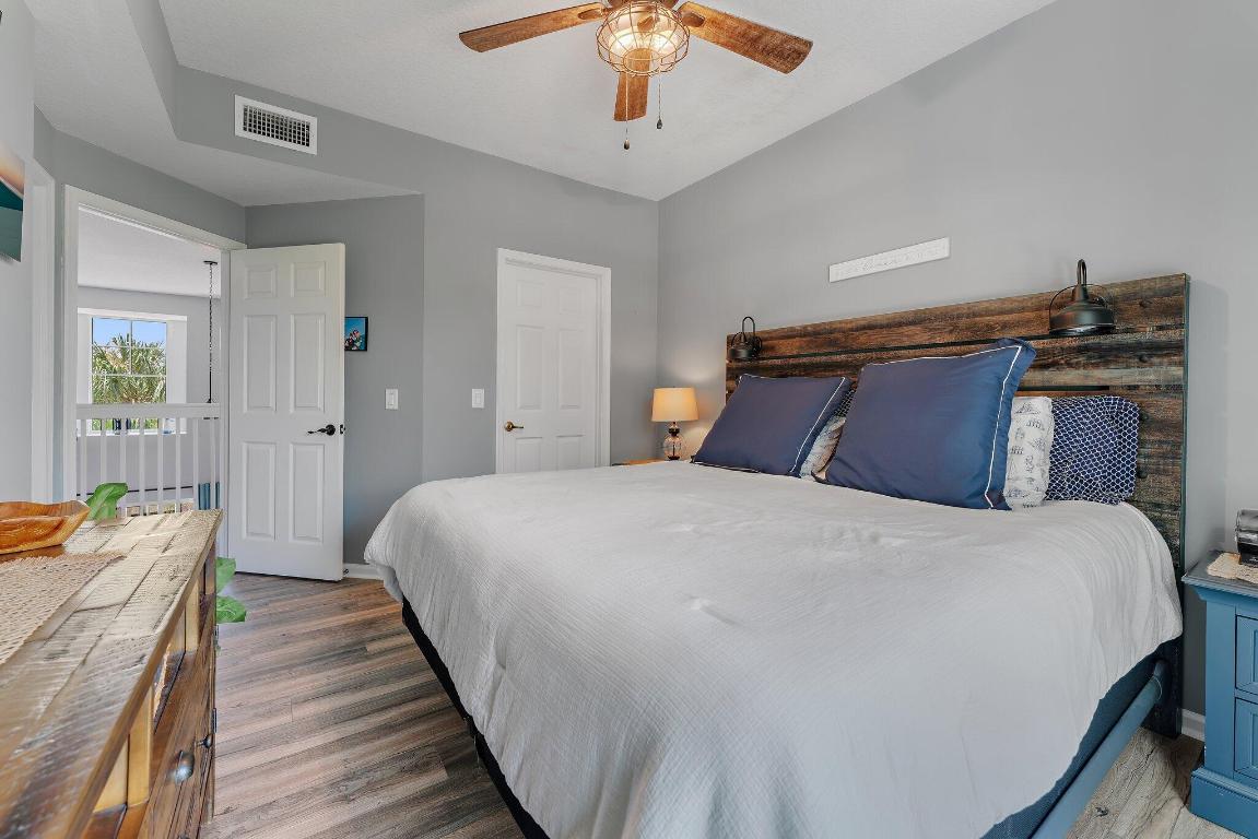 4736 Chancellor Drive 22