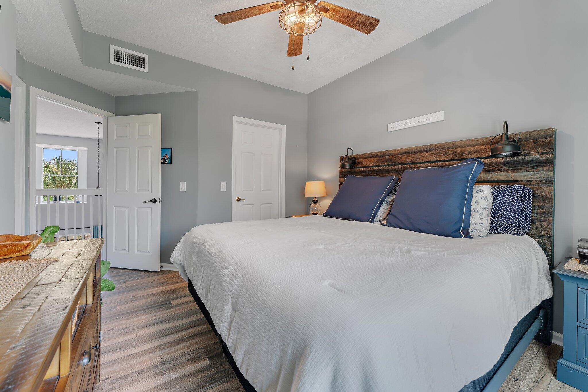 4736 Chancellor Drive 22