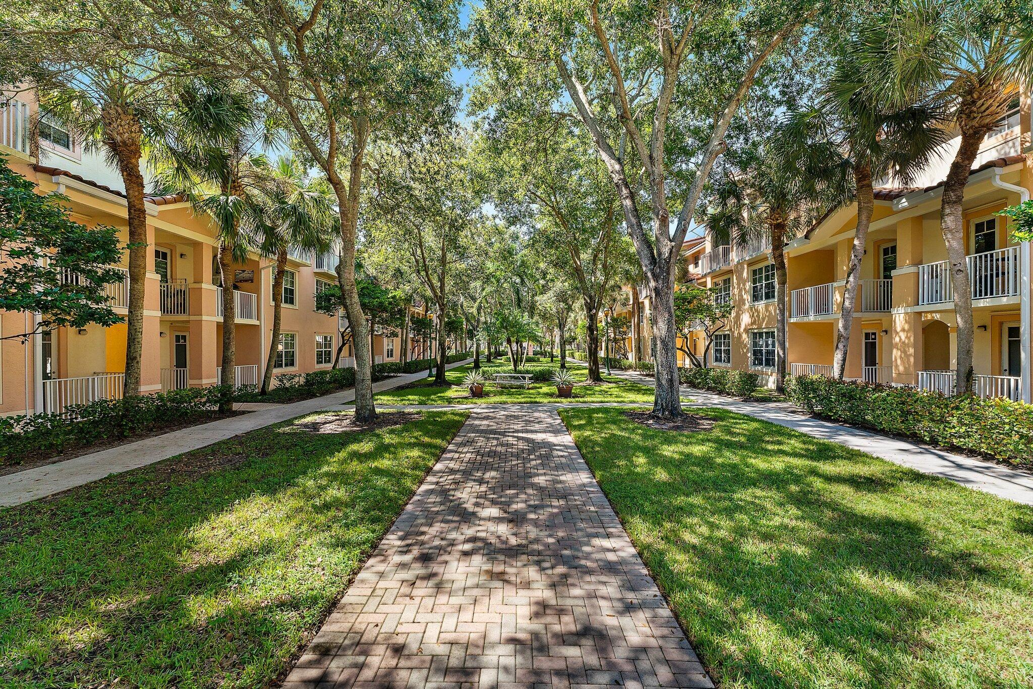 4736 Chancellor Drive 22