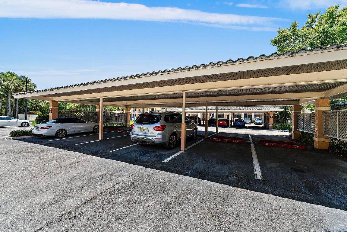 4736 Chancellor Drive 22